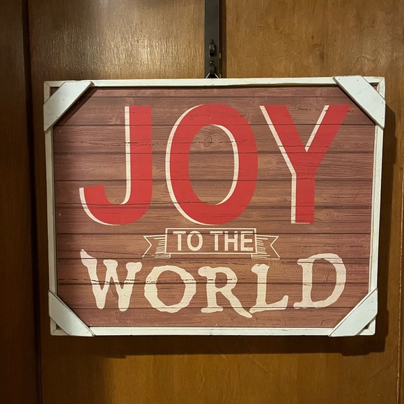 Joy to the World Rustic Holiday Sign - Picture 1 of 5